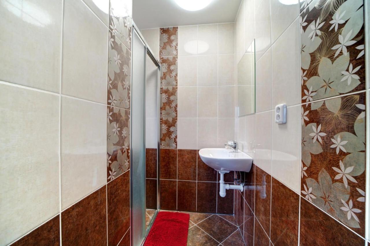Hotel Zlechov Plumlov Eksteriør bilde